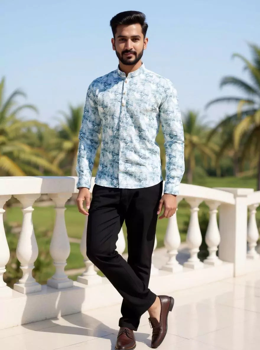 Image of Glaxo Cotton Graphic Print Short Kurta in Sky Blue