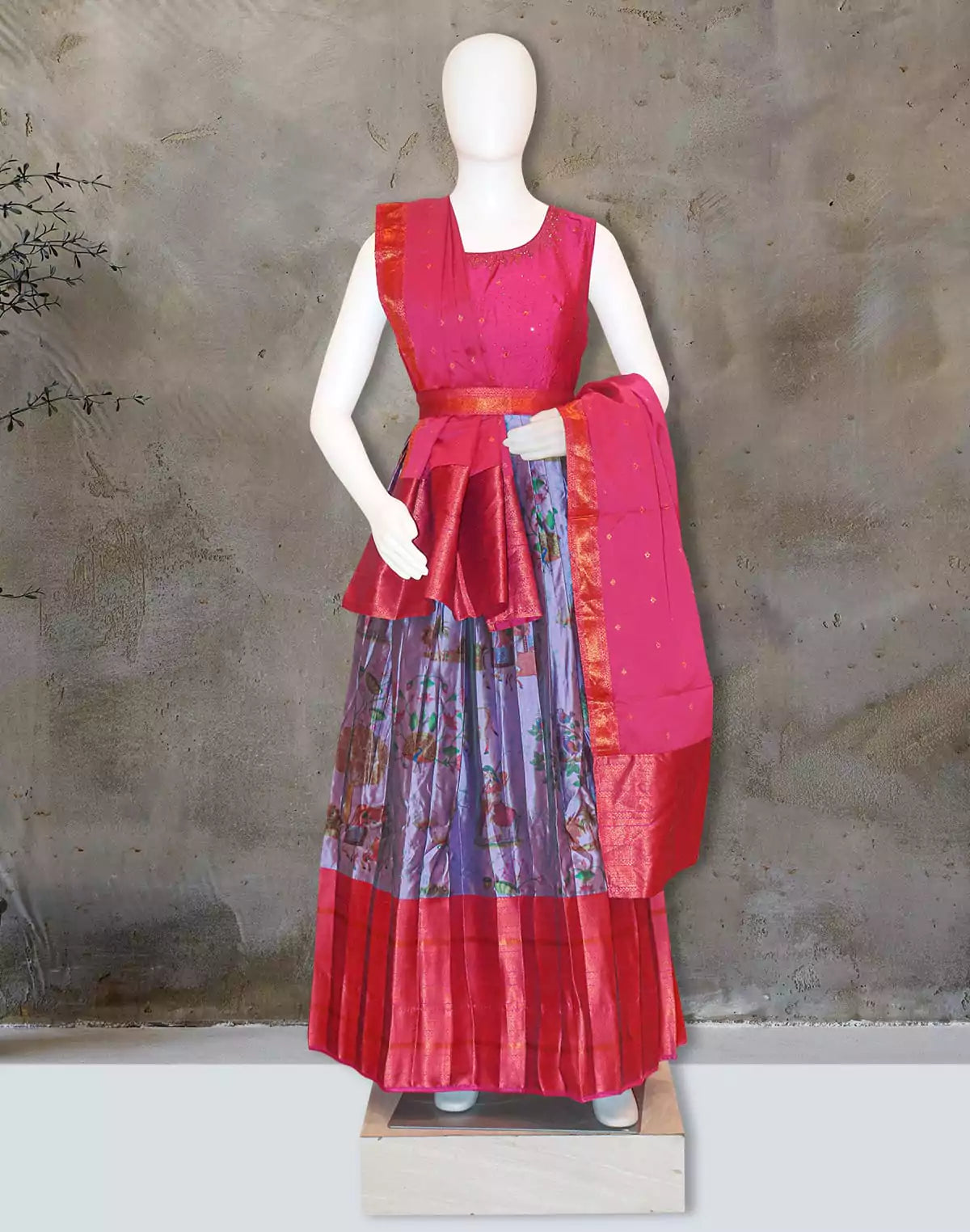 Image of Lavender Floral Banaras Contrast Gown Set with Belt