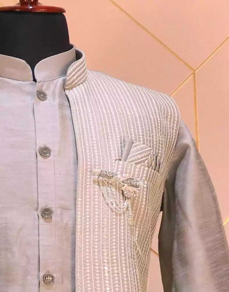 Image of Grey colour Plain Pattern De Royal Jacket Set - South India Shopping Mall