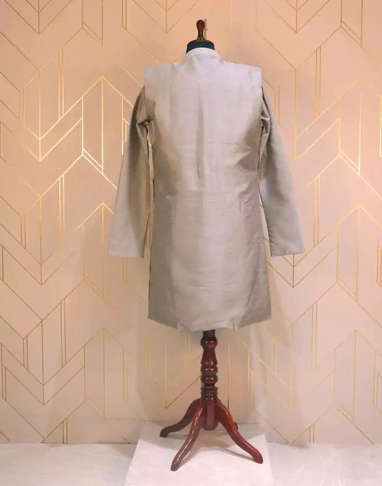 Image of Grey colour Plain Pattern De Royal Jacket Set - South India Shopping Mall