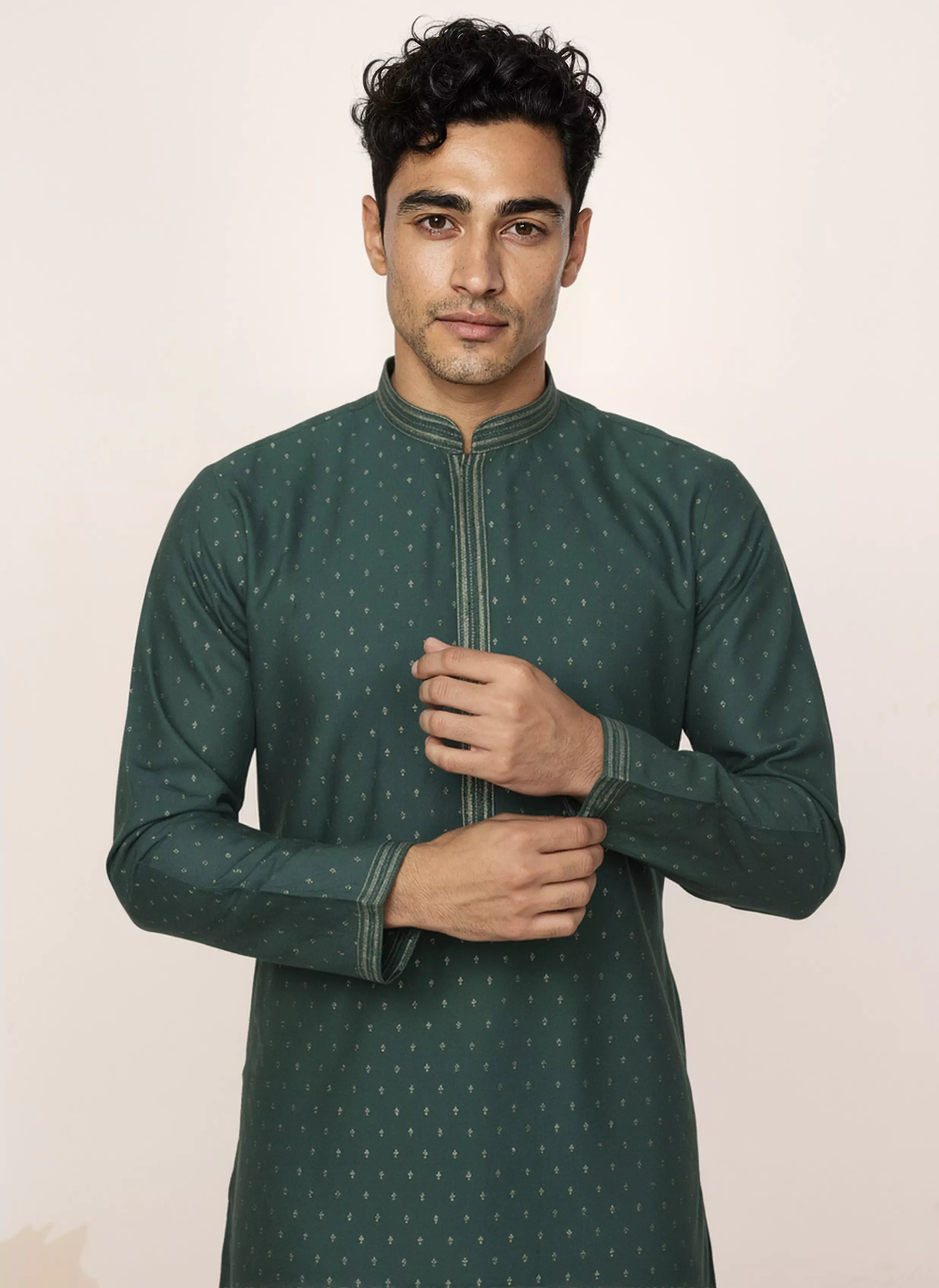 Self Thread with Zari Booti's Jacquard Kurta Pyjama Set