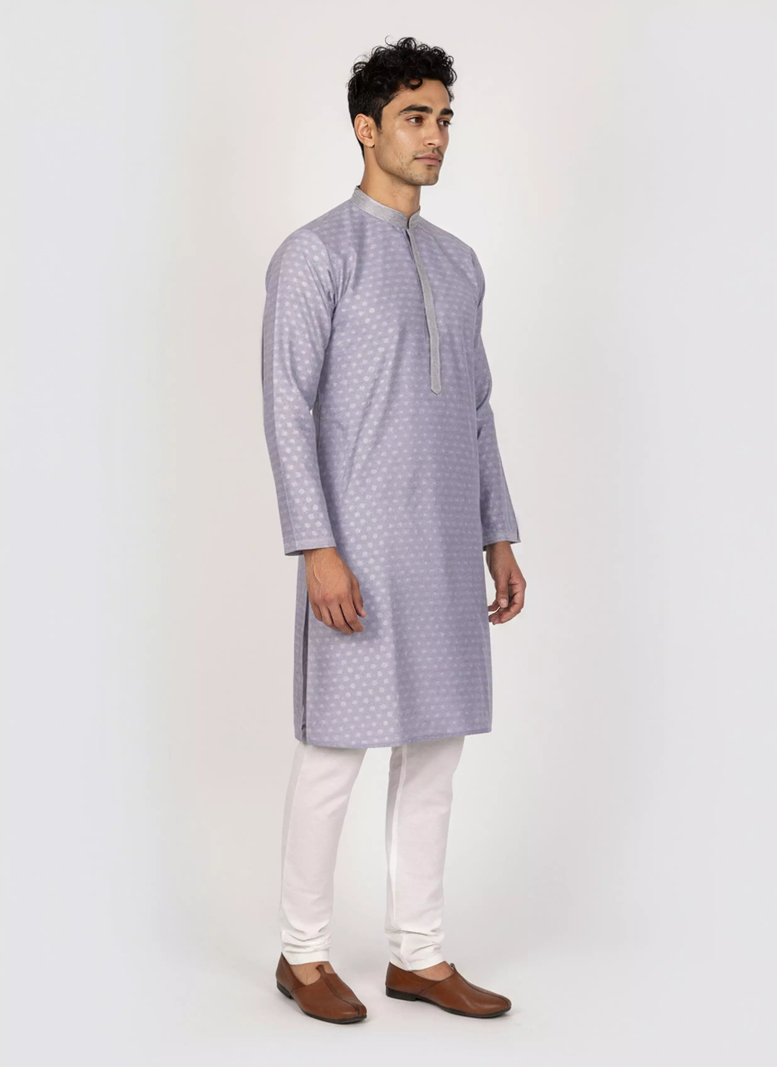 Image of Self Thread with Zari Booti's Jacquard Kurta Pyjama Set