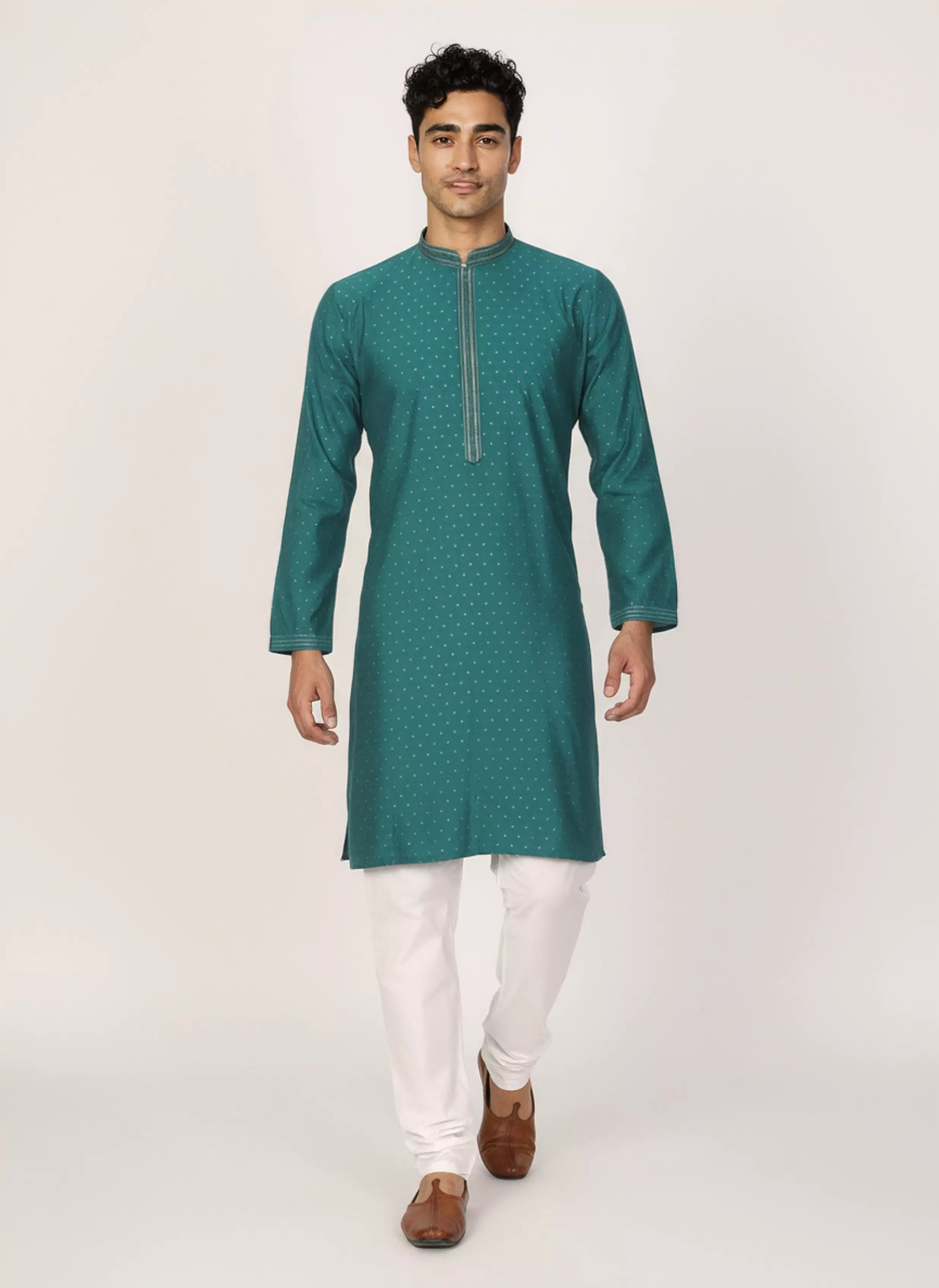 Self Thread with Zari Booti's Jacquard Kurta Pyjama Set