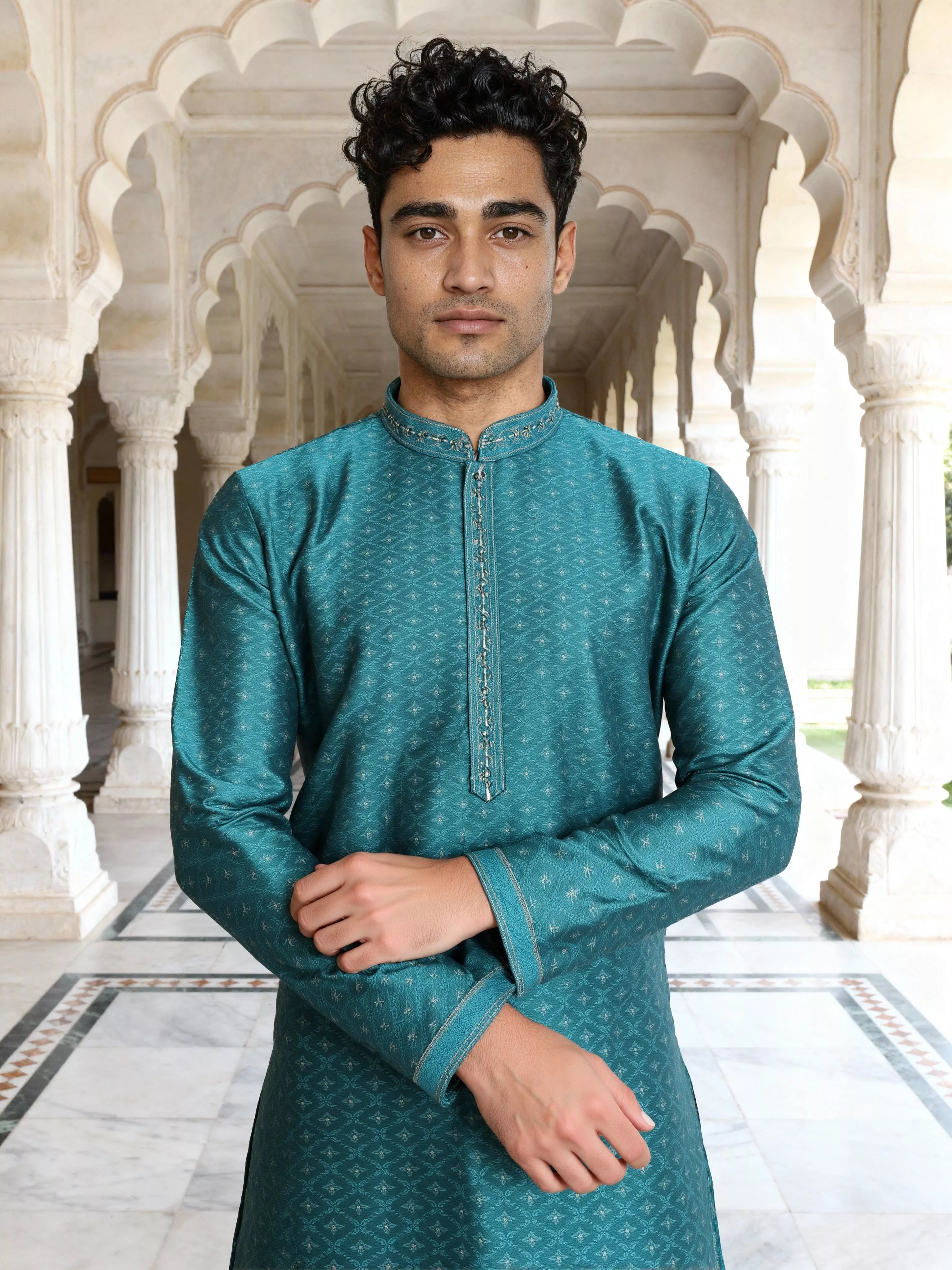 Self Design with Zari Bootis Jacquard Kurta Pajamas