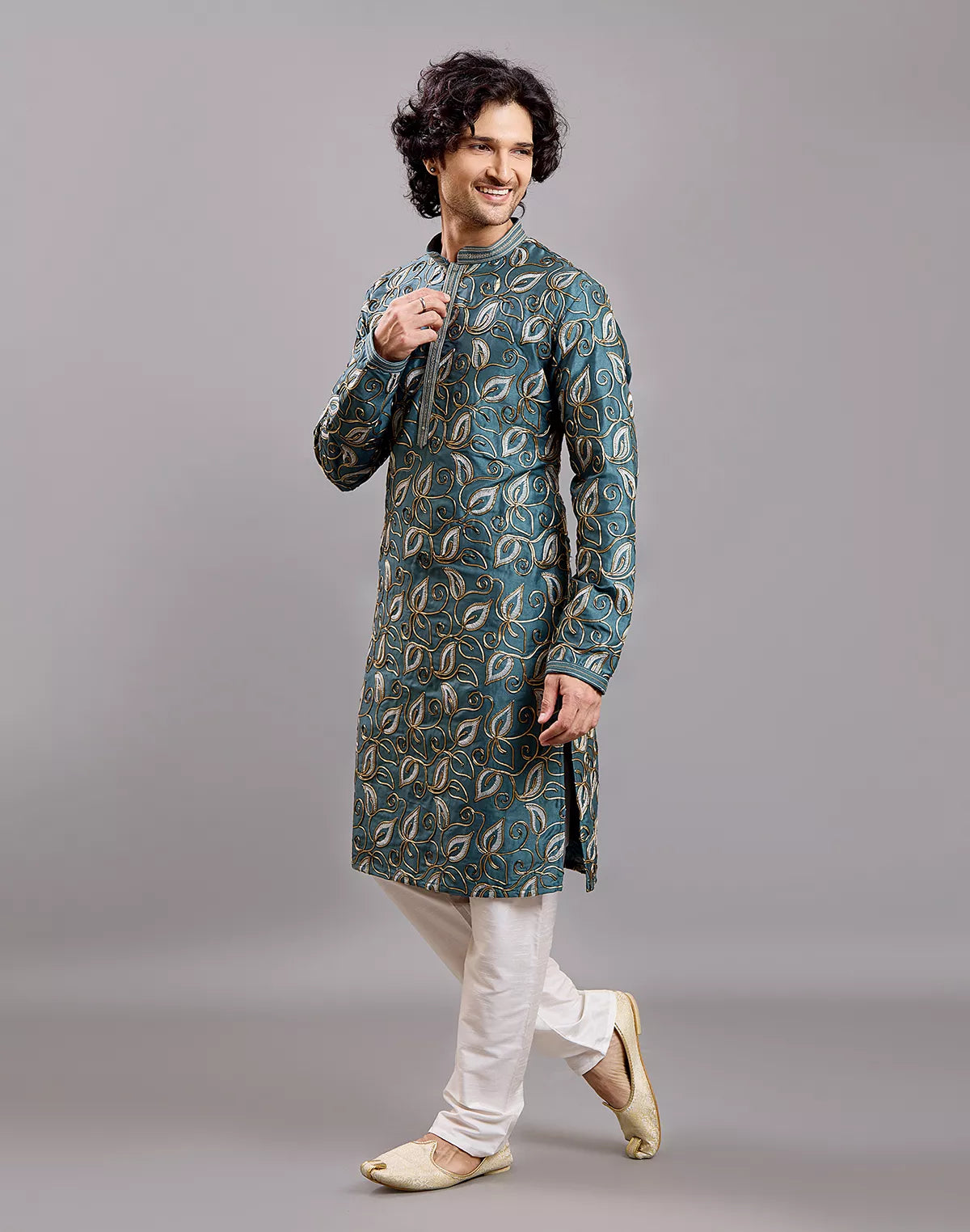 Image of Thread work Floral Design Cotton Silk Kurta Pajama