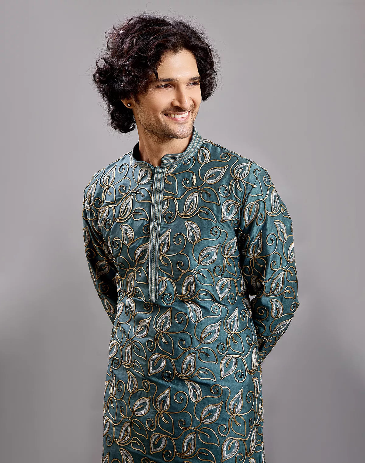 Image of Thread work Floral Design Cotton Silk Kurta Pajama