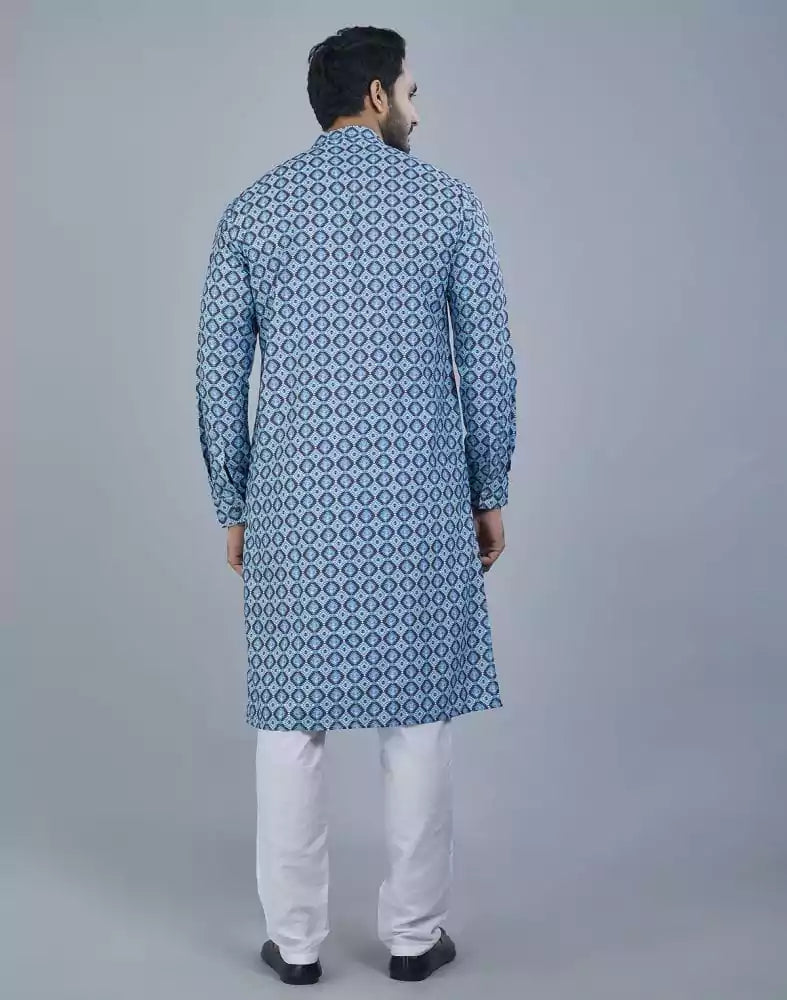 Image of Ravishing Green Color Geometric Cotton Kurta