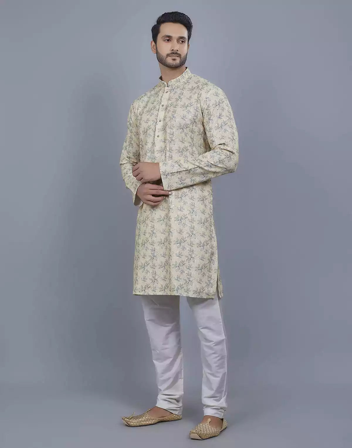 Image of Floral Print Thread Embroidery work Kurta Set