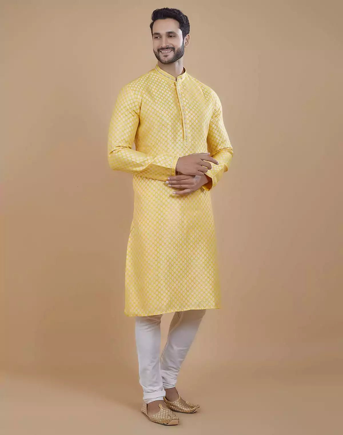 Image of All Over Silver Bootis Jacquard Kurta Set