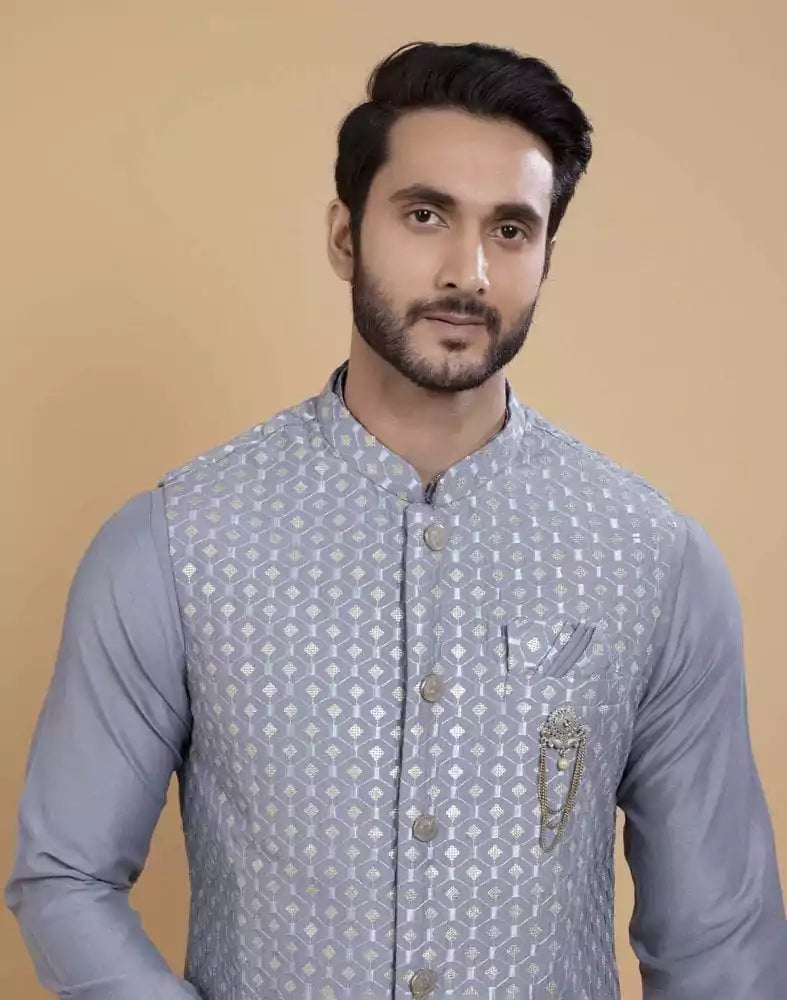Image of Soft Kurta With Raw Silk Sequence Work Jacket Style
