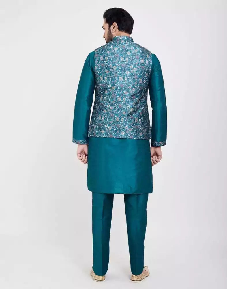 Image of Green Printed Jacquard Kurta Set