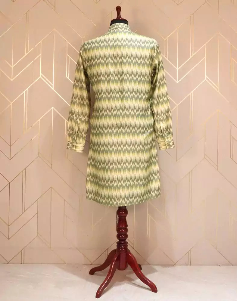 Image of Pista Green Graphic Glaxo Cotton Printed Kurta Pyjama Set