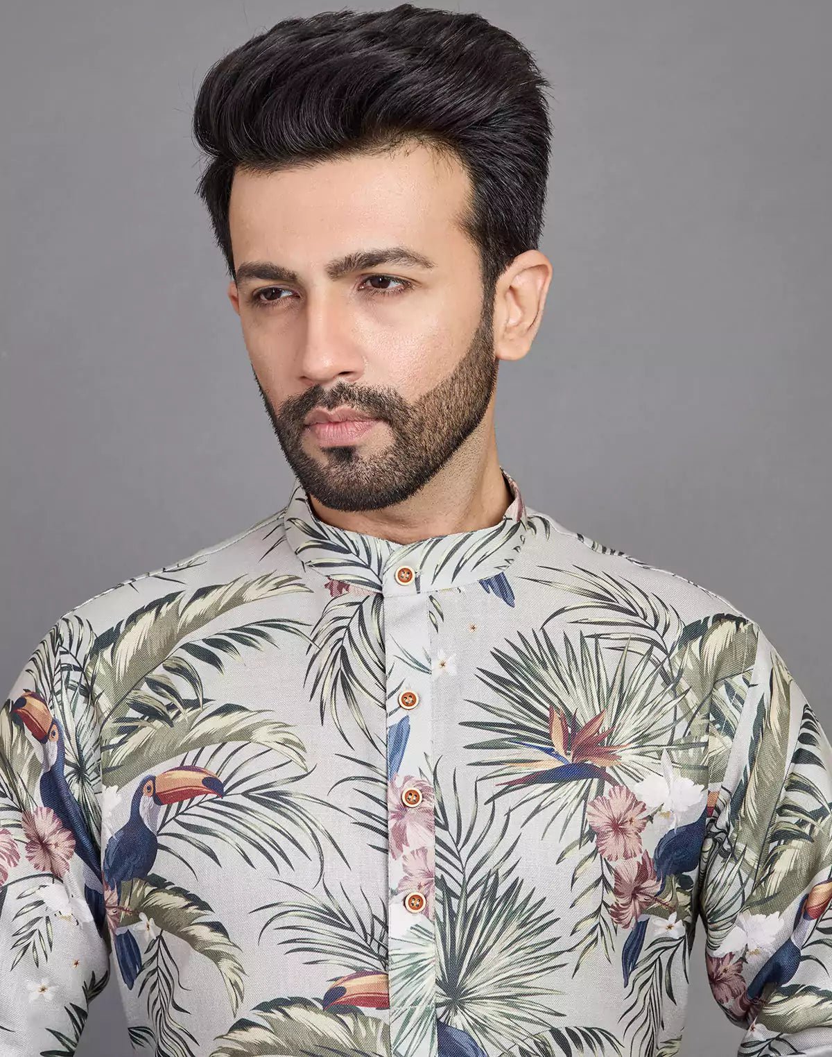 Image of Leaf & Birds Pattern Bottle Green Cotton Kurta Men - South India Shopping Mall