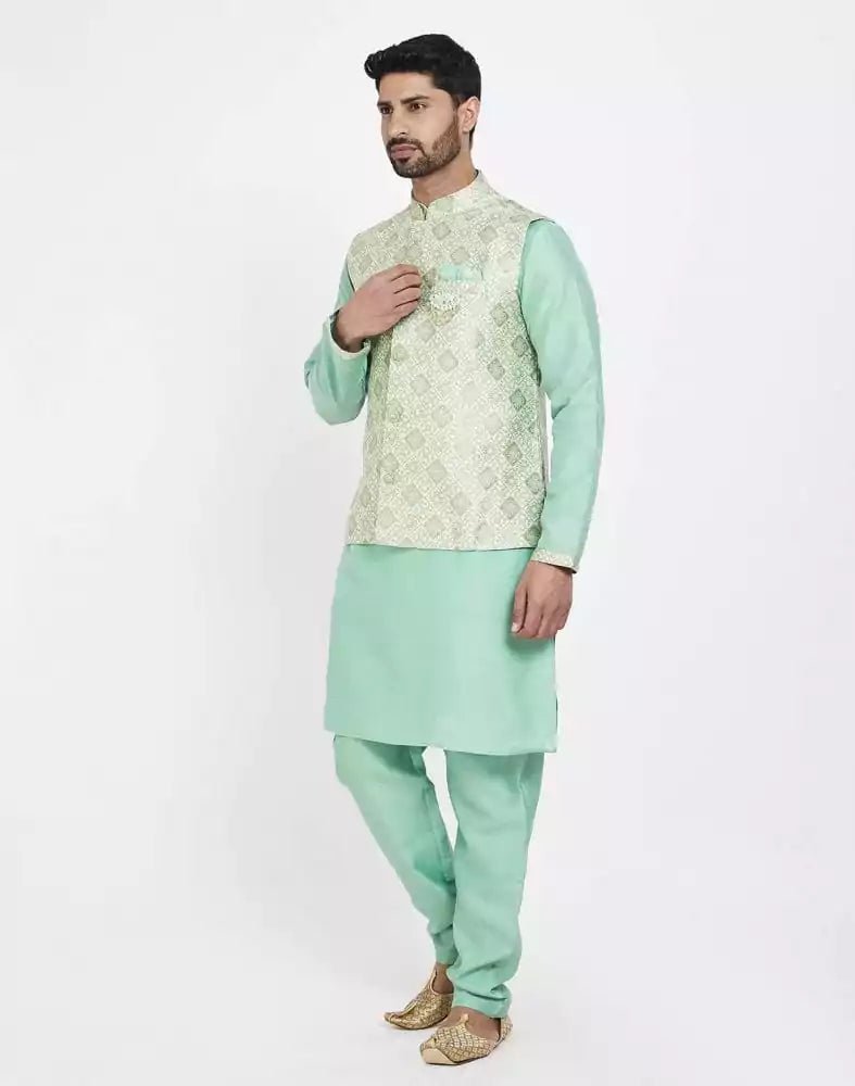 Image of Light Green Self Highlighted Design Kurta Set - South India Shopping Mall