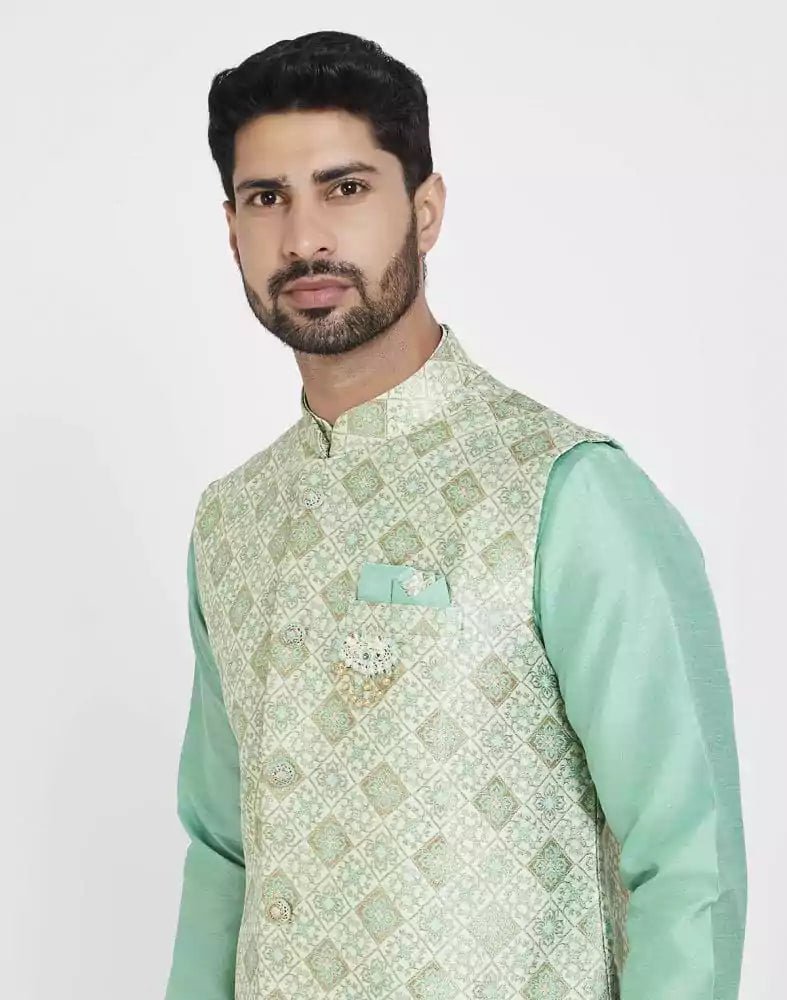 Image of Light Green Self Highlighted Design Kurta Set - South India Shopping Mall