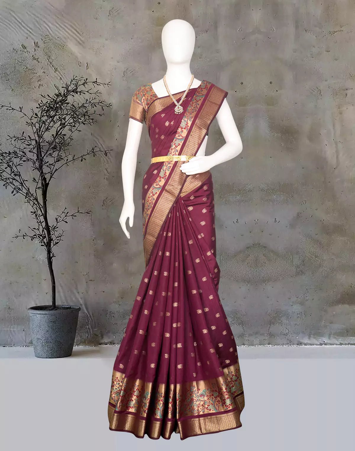 Image of Maroon Raw Self Paisely Butti's Banaras Silk Saree with Meenakari Border - South India Shopping Mall