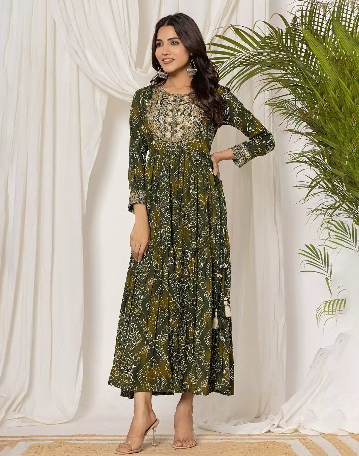 Image of Mehendi Green Bandhini Print Rayon Kurti in Round Neck - South India Shopping Mall