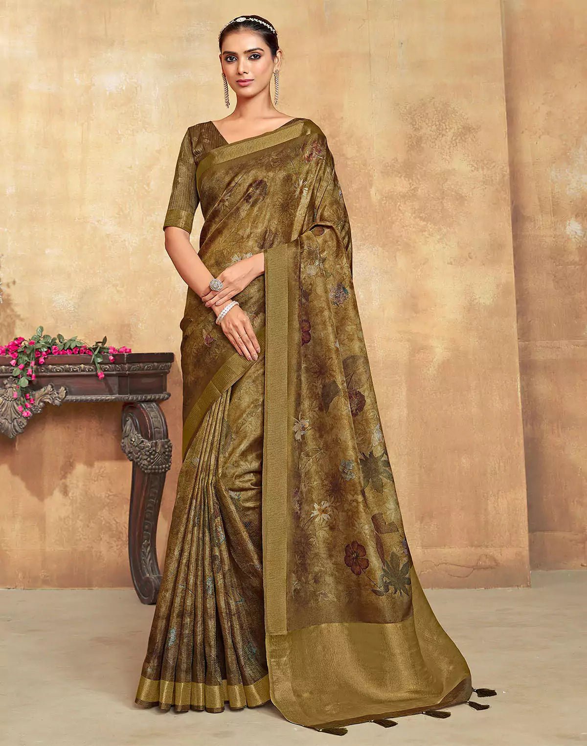 Image of Mehendi Green Dola Silk Saree With Self Blouse - South India Shopping Mall