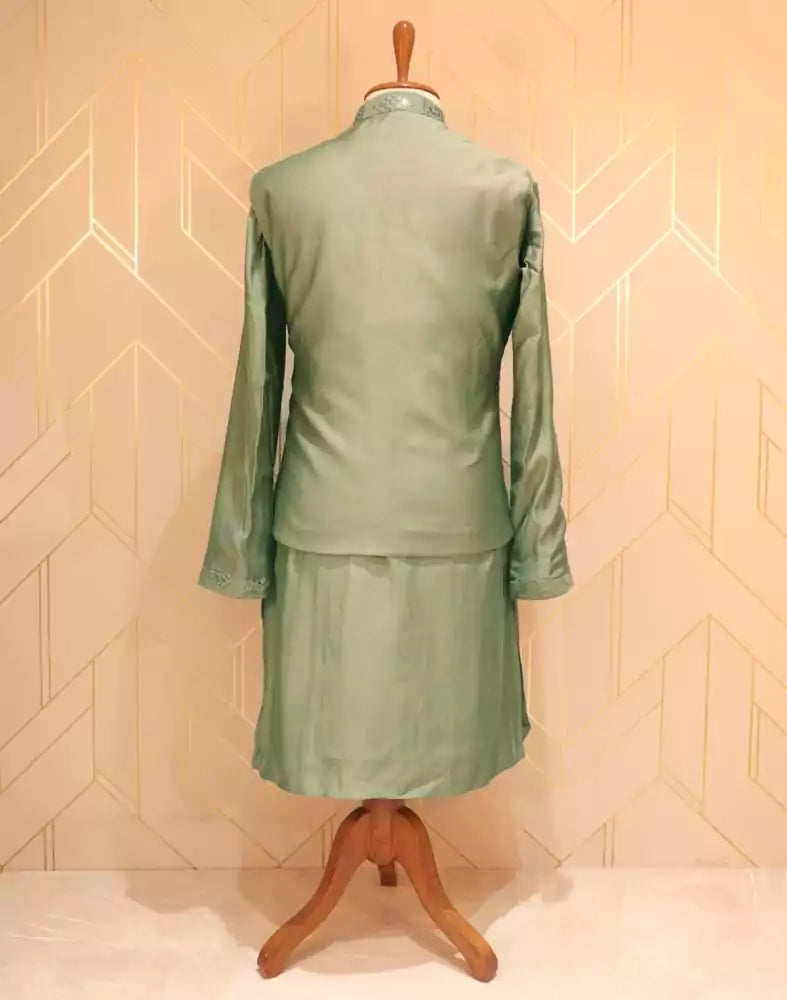 Image of De Royal Imperial Pista Green Raw Silk Kurta Jacket Set