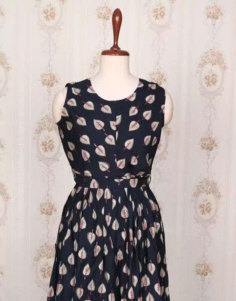 Image of Navy Blue Cotton Silk Short Kurti with Belt - South India Shopping Mall