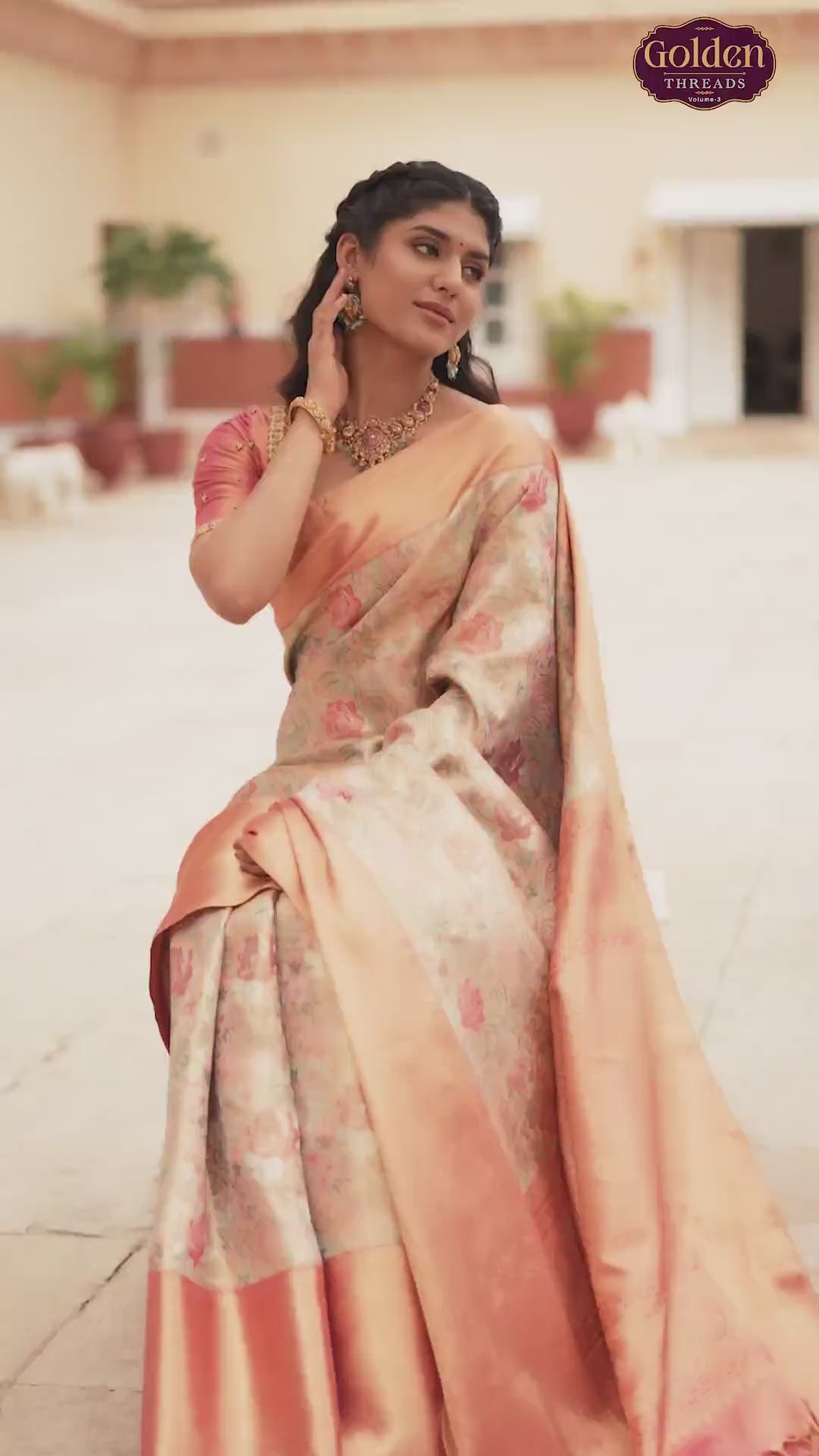 Double Shaded Grey Tissue Jaal Kanchipuram Pure Silk Saree