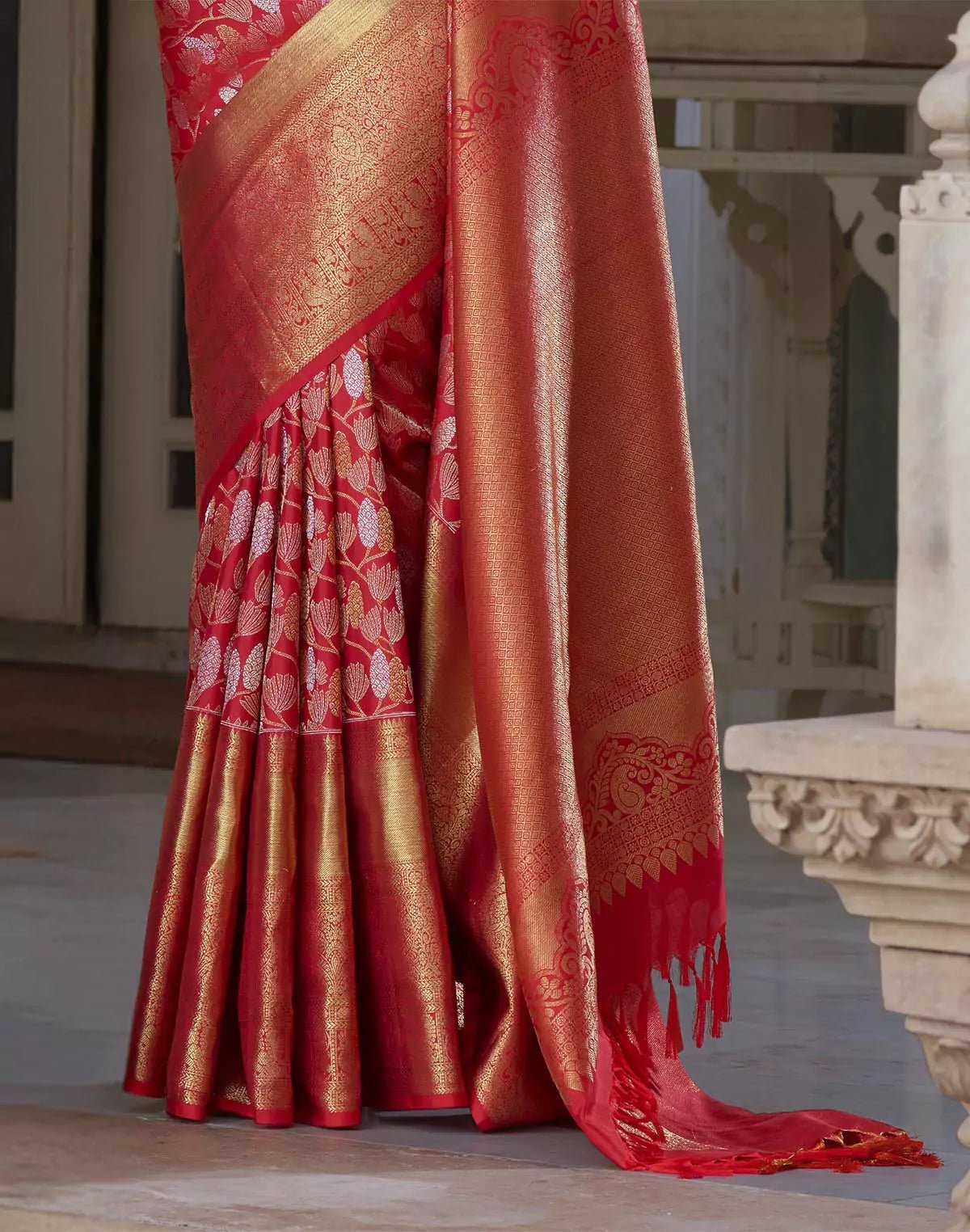Image of Red Kanchipuram Pure Silk Self Blouse and Self Saree - South India Shopping Mall