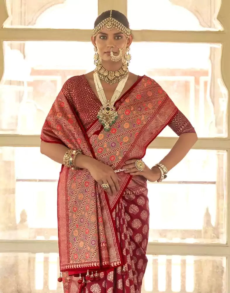 Image of Trendy Red Coloured Banaras Silk Weaving Saree