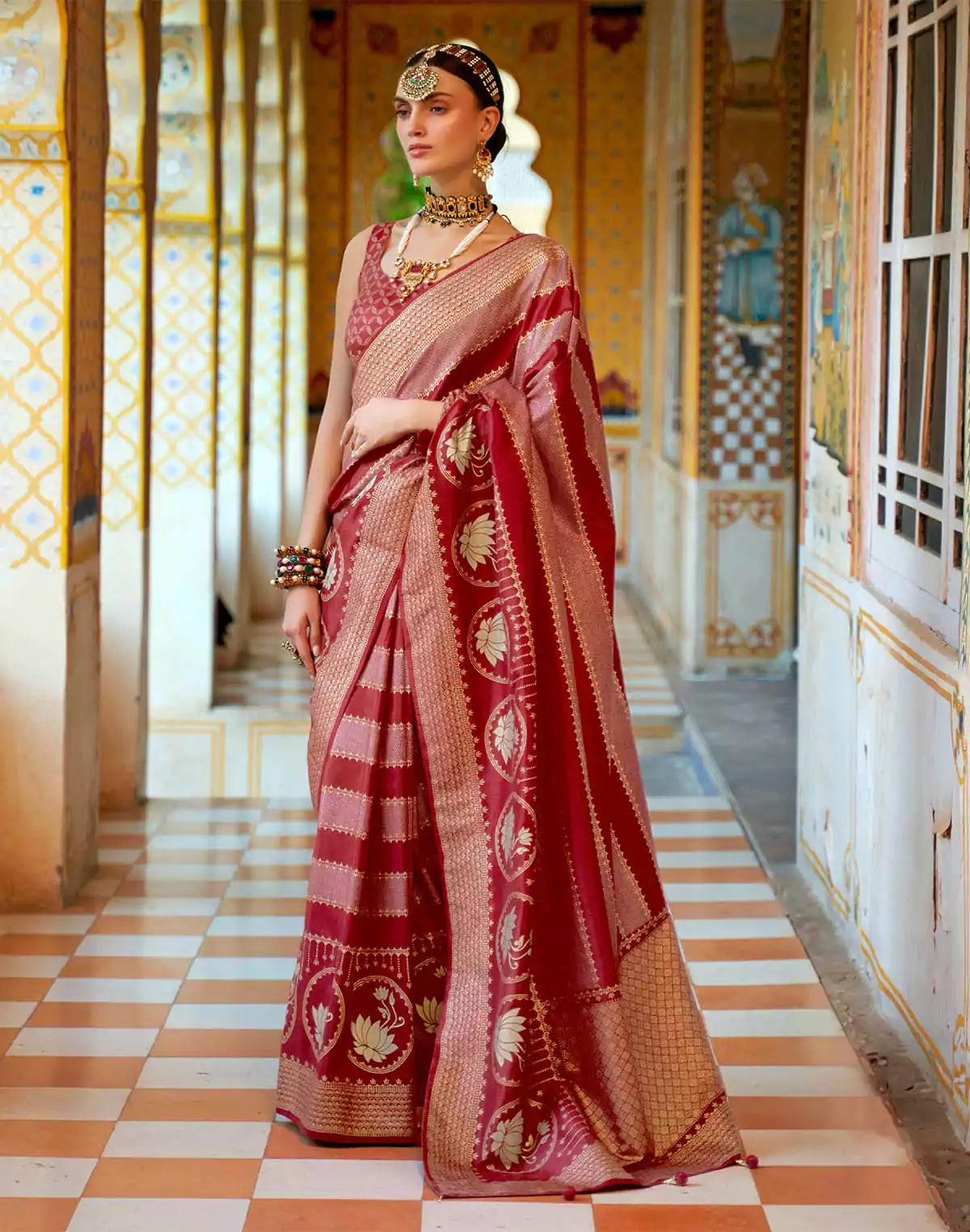Image of Graceful Maroon Floral Banaras Silk Fancy Saree
