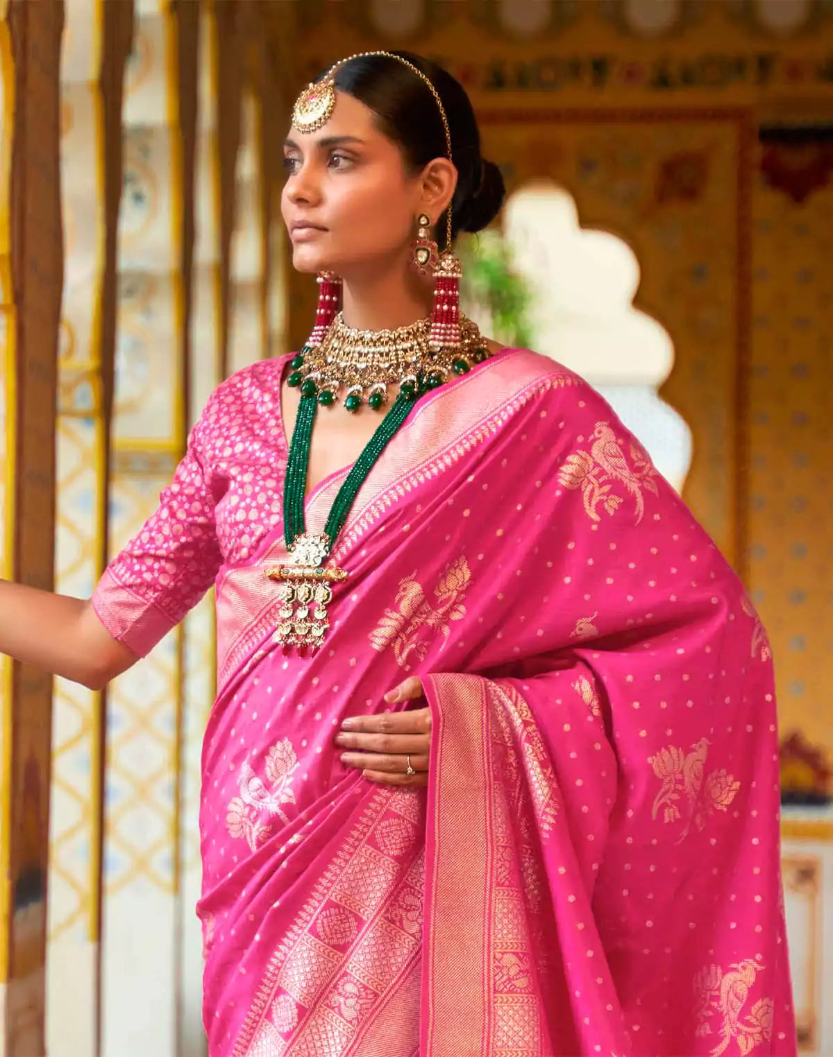 Image of Pink woven design Banaras Silk Saree