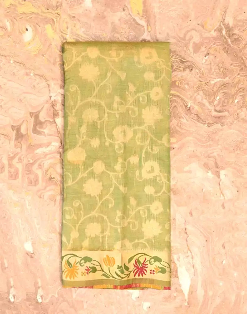 Image of Green Floral Zari Banaras Fancy Saree