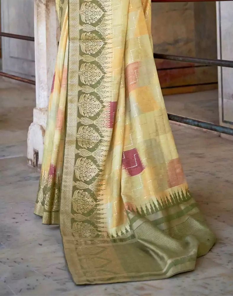 Image of Light Green Banaras Silk Patola Fabric Saree