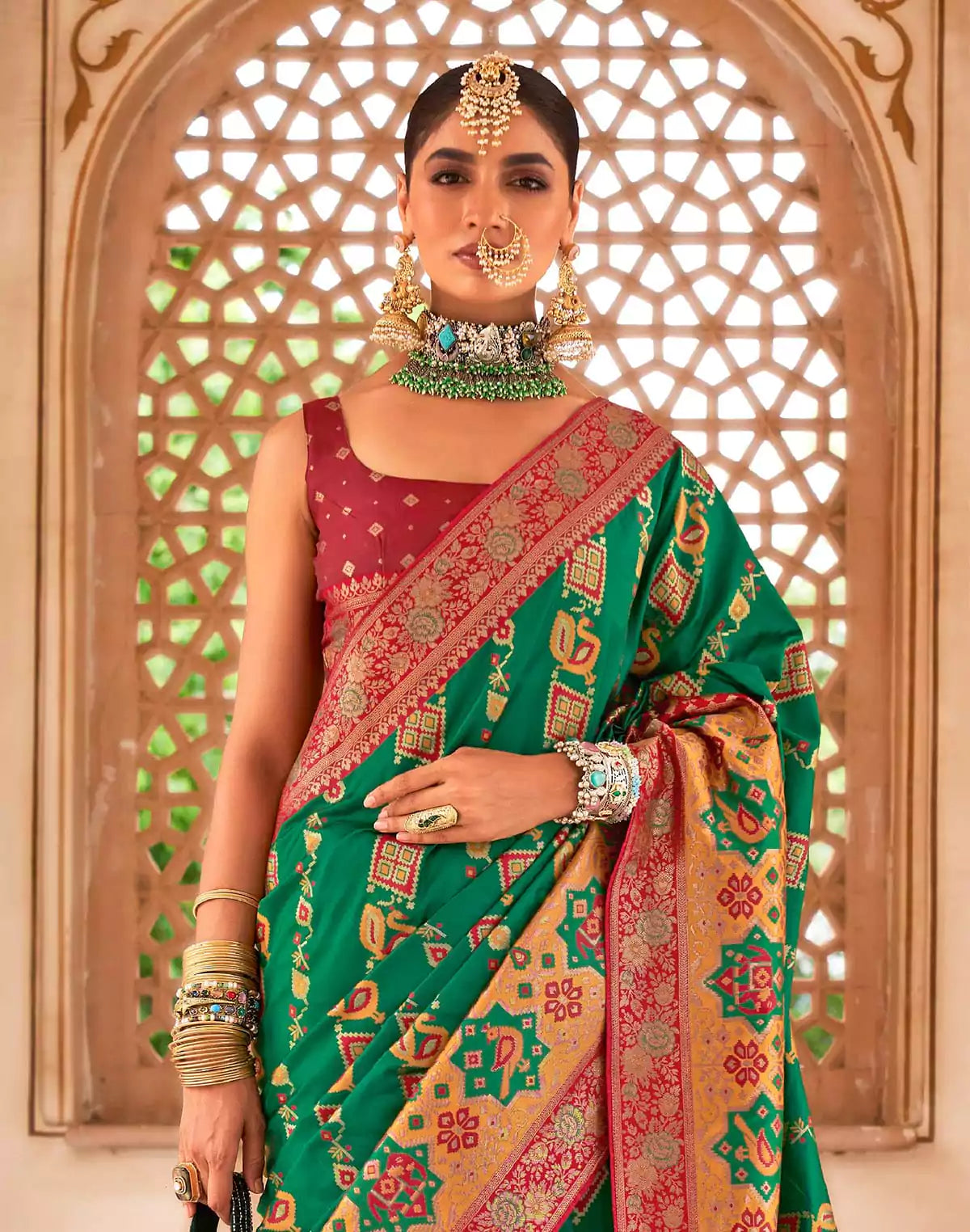 Image of Green Coloured Peacock Motifs Printed Banaras Silk Saree