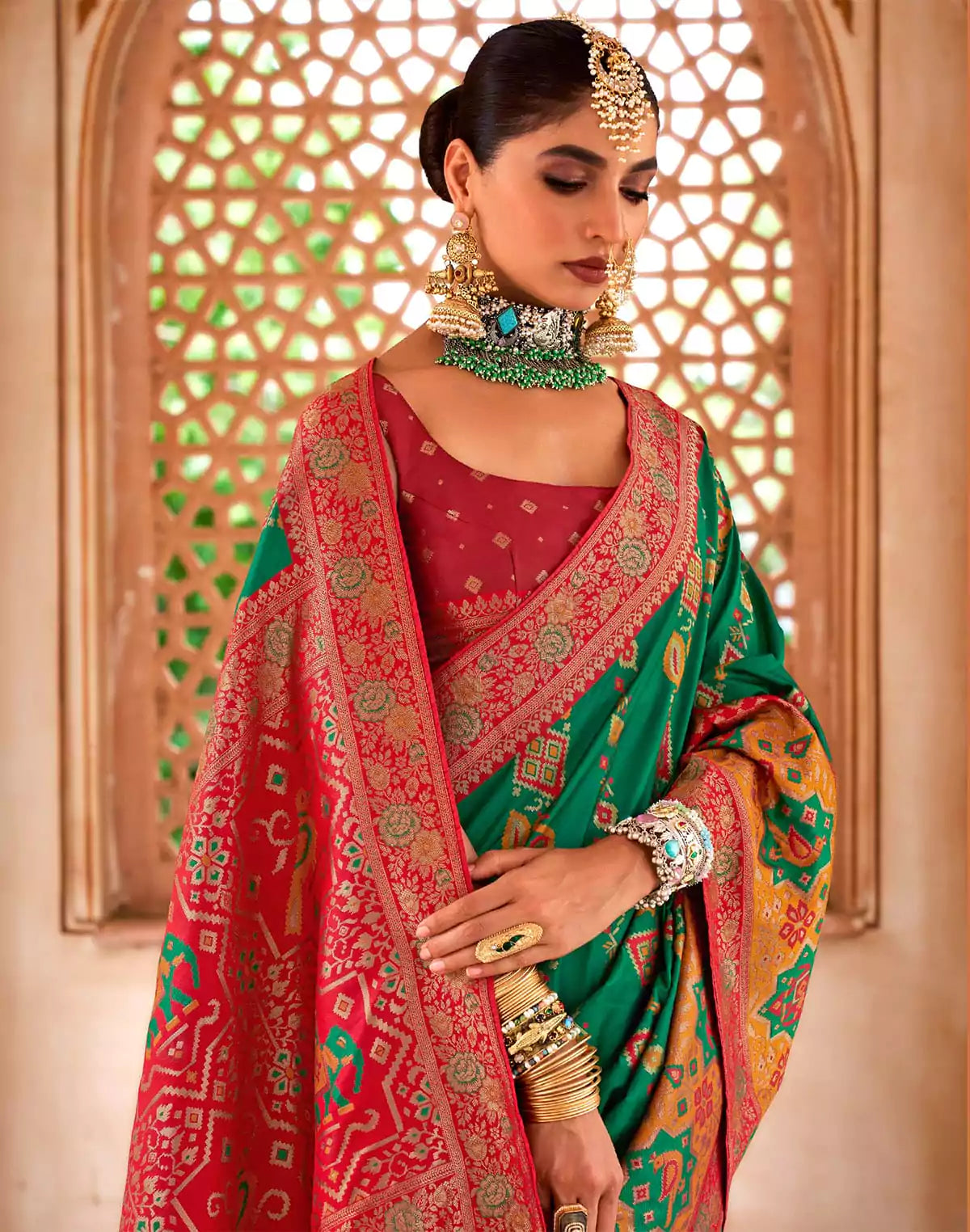 Image of Green Coloured Peacock Motifs Printed Banaras Silk Saree