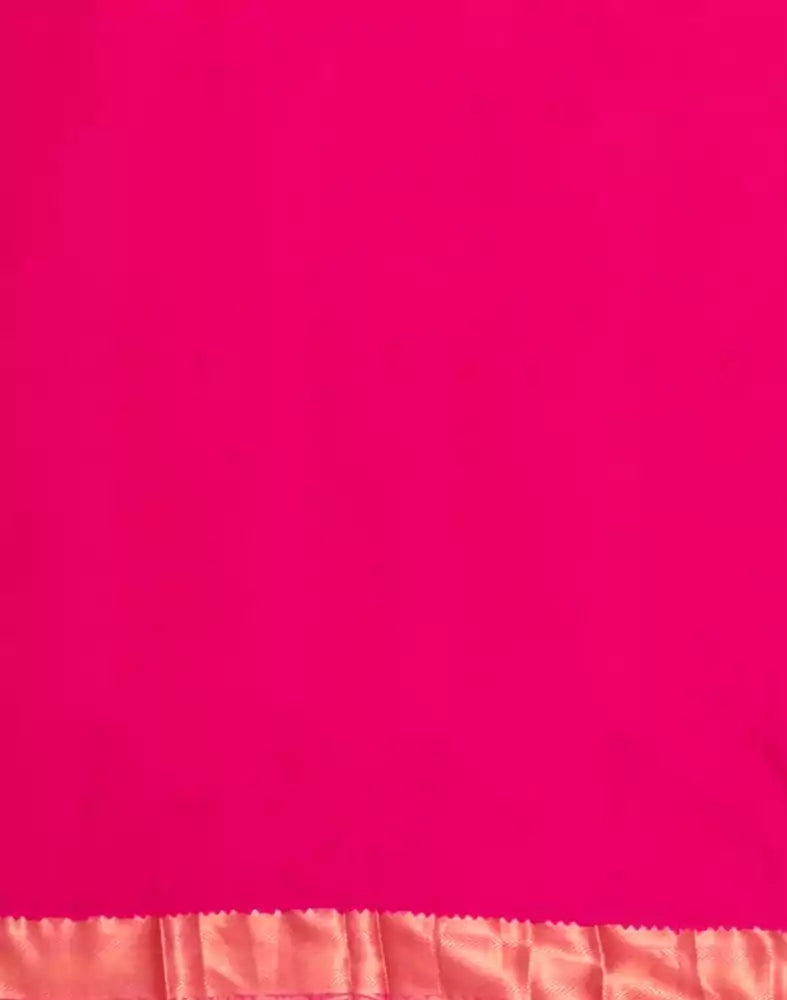 Image of Mustard Novelty Pattern Silk Saree