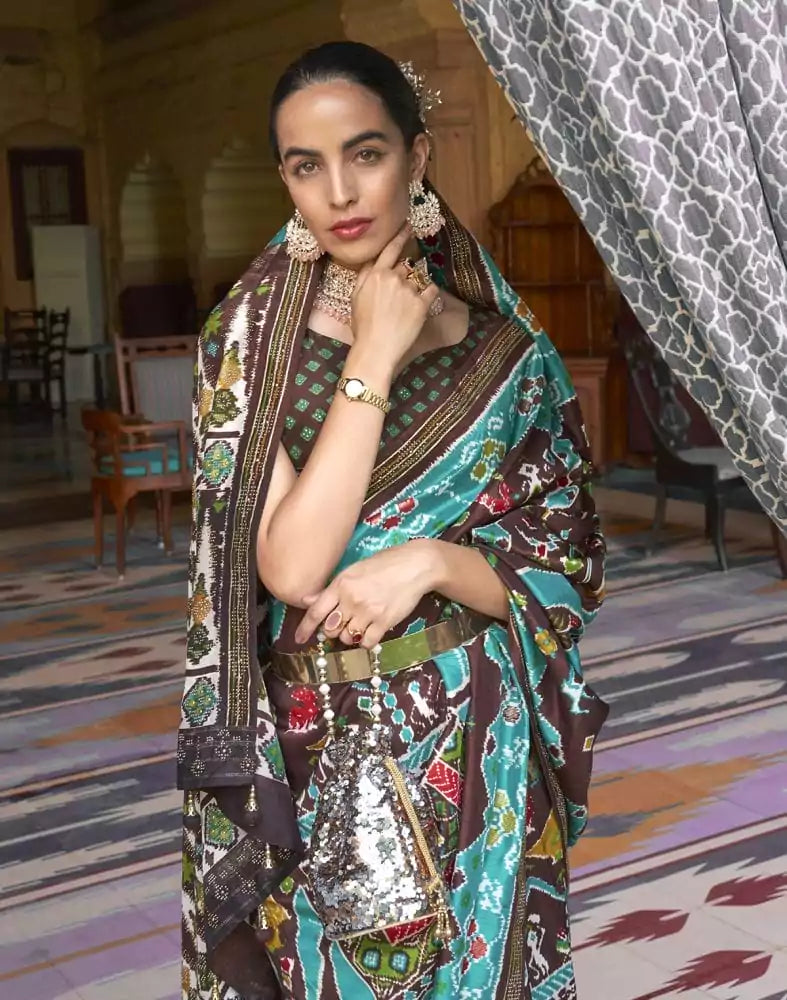 Image of Stylish Brown Ikat Print Patola Saree
