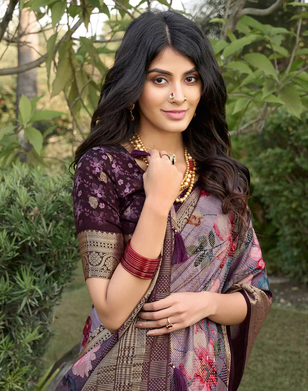 Image of Light Purple Floral Motifs Dola Silk Classic Saree