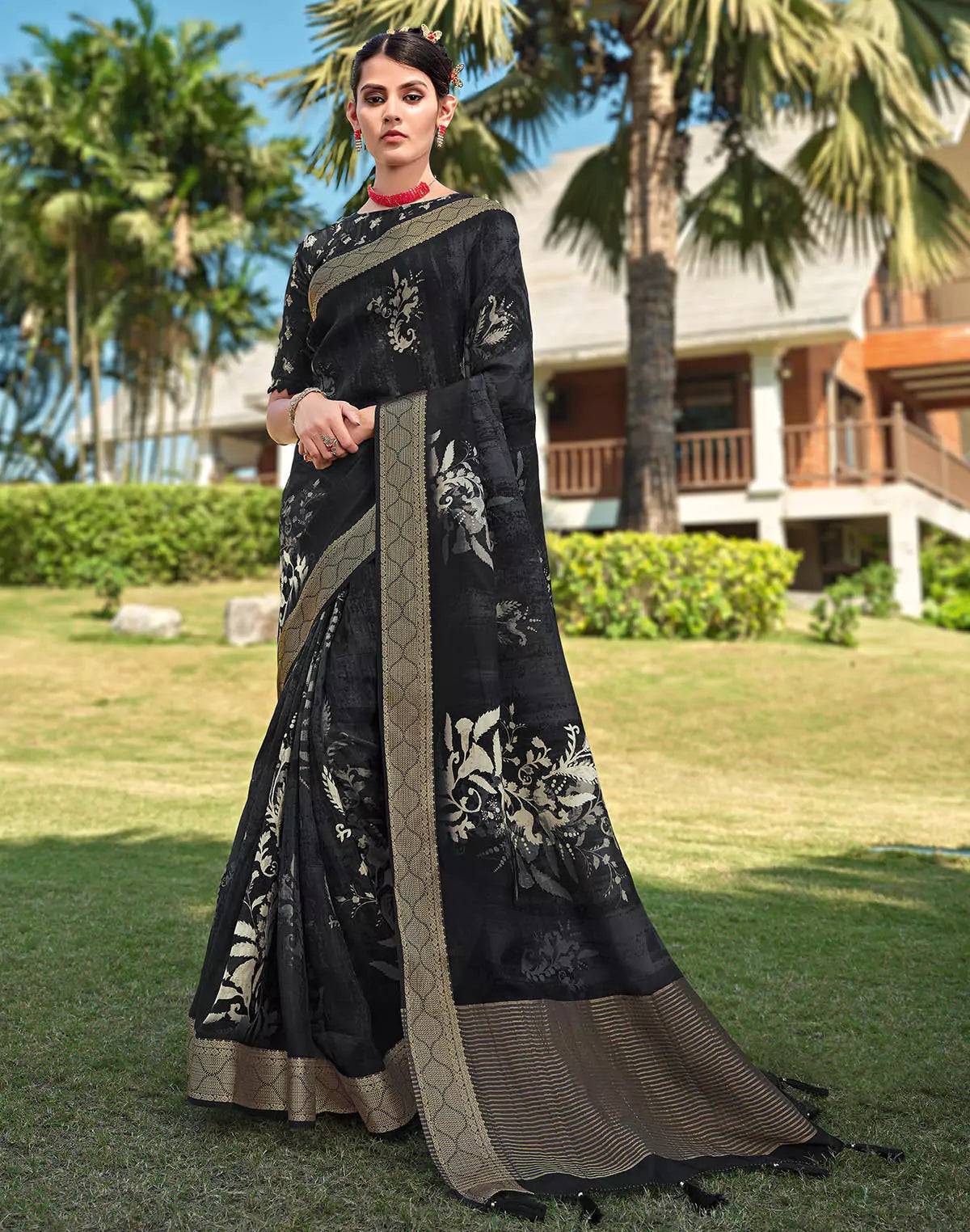 Image of Black Coloured Ethnic Motifs Dola Silk Saree