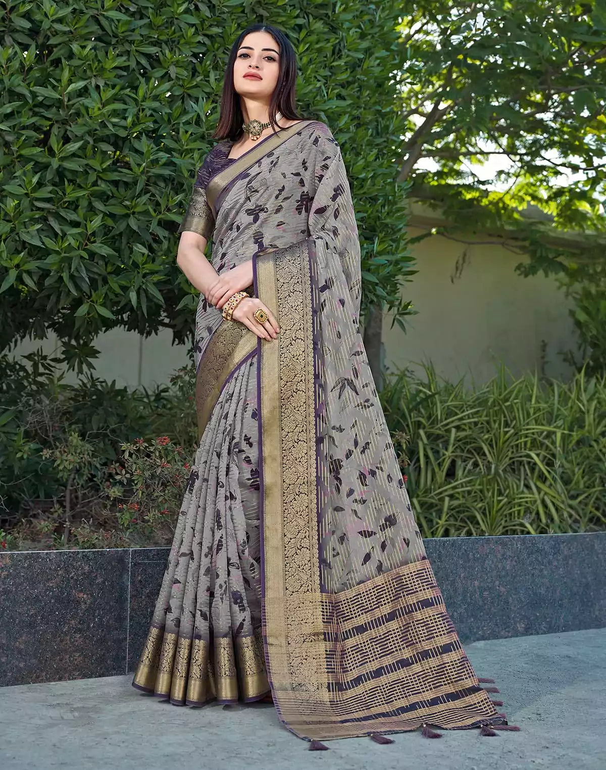 Image of Light Grey Ethnic Motifs Dola Silk Saree