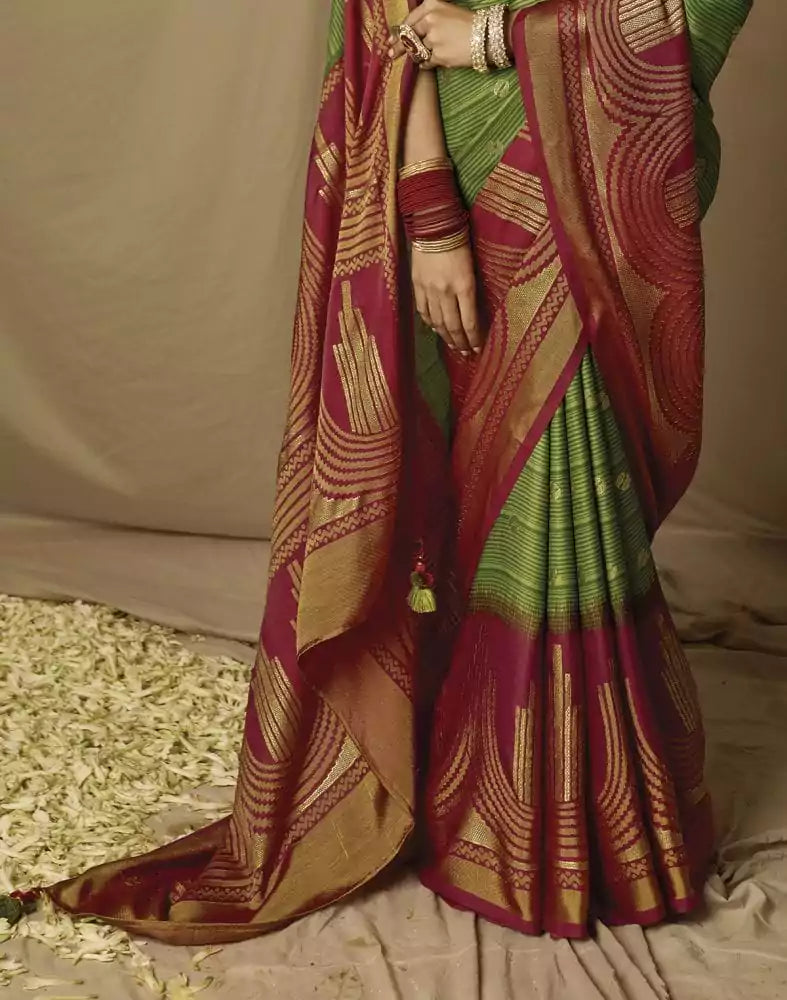 Image of Green Paisley Mica Print Soft Brasso Saree