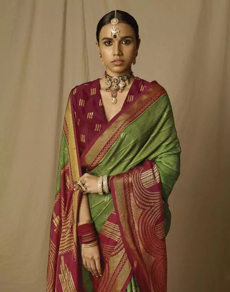 Image of Green Paisley Mica Print Soft Brasso Saree