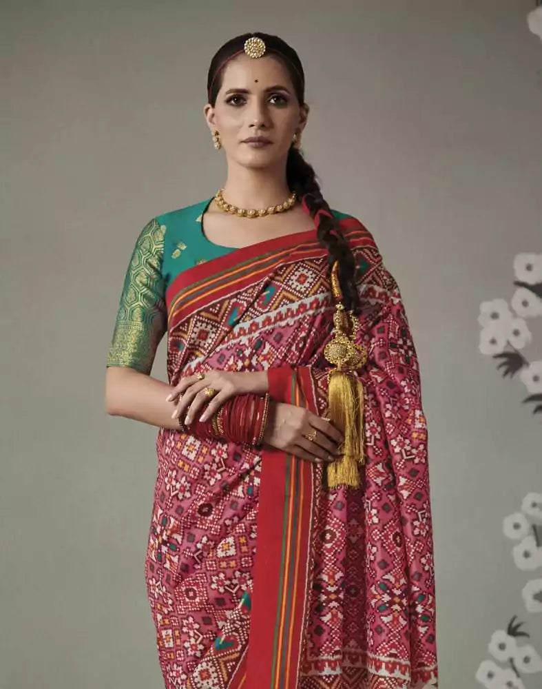 Image of Light Pink Ikat Print Patan Patola Saree