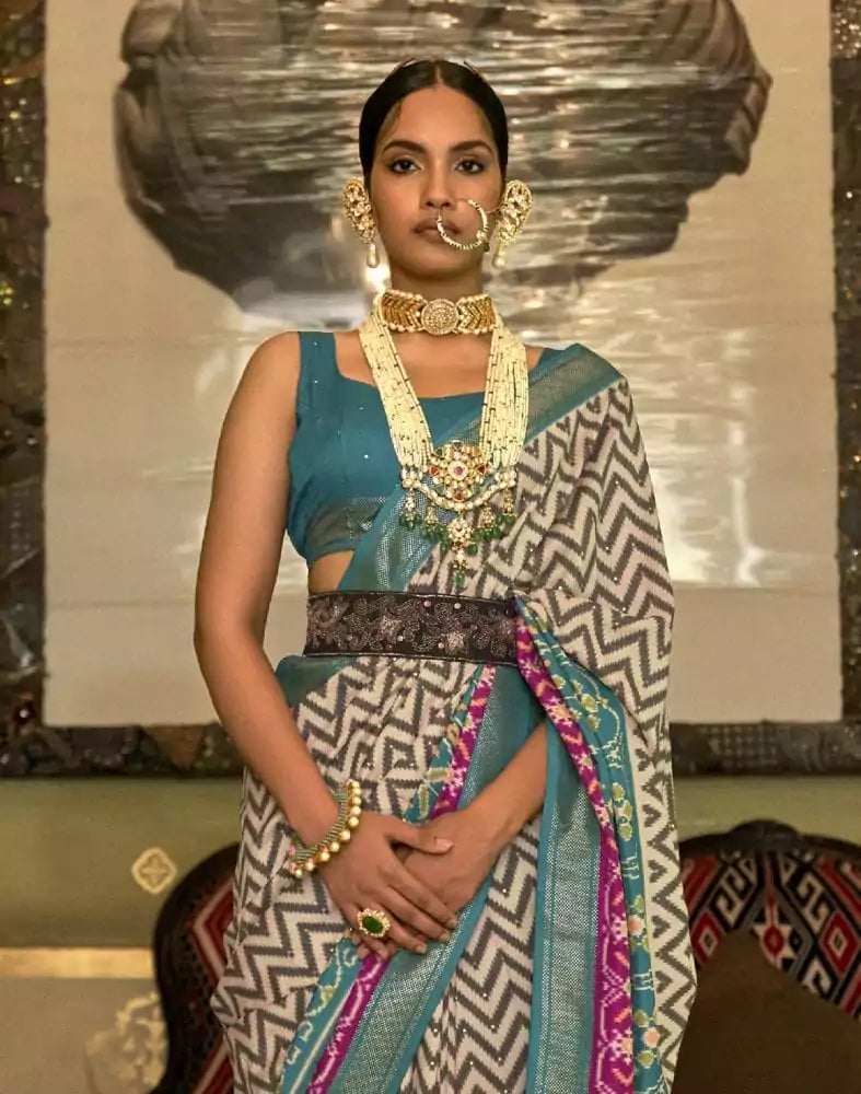 Image of Cream Zig Zag Patola Silk Saree