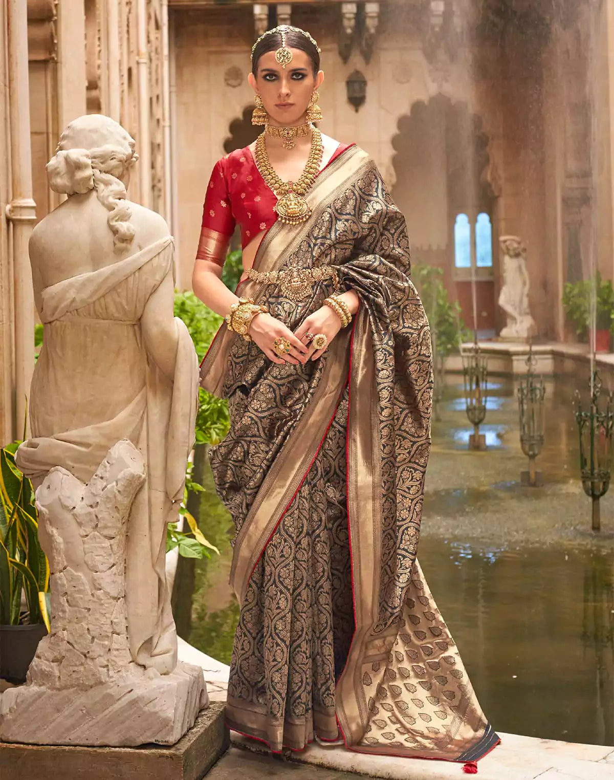 Image of Black Banaras Patola Silk Fancy Saree