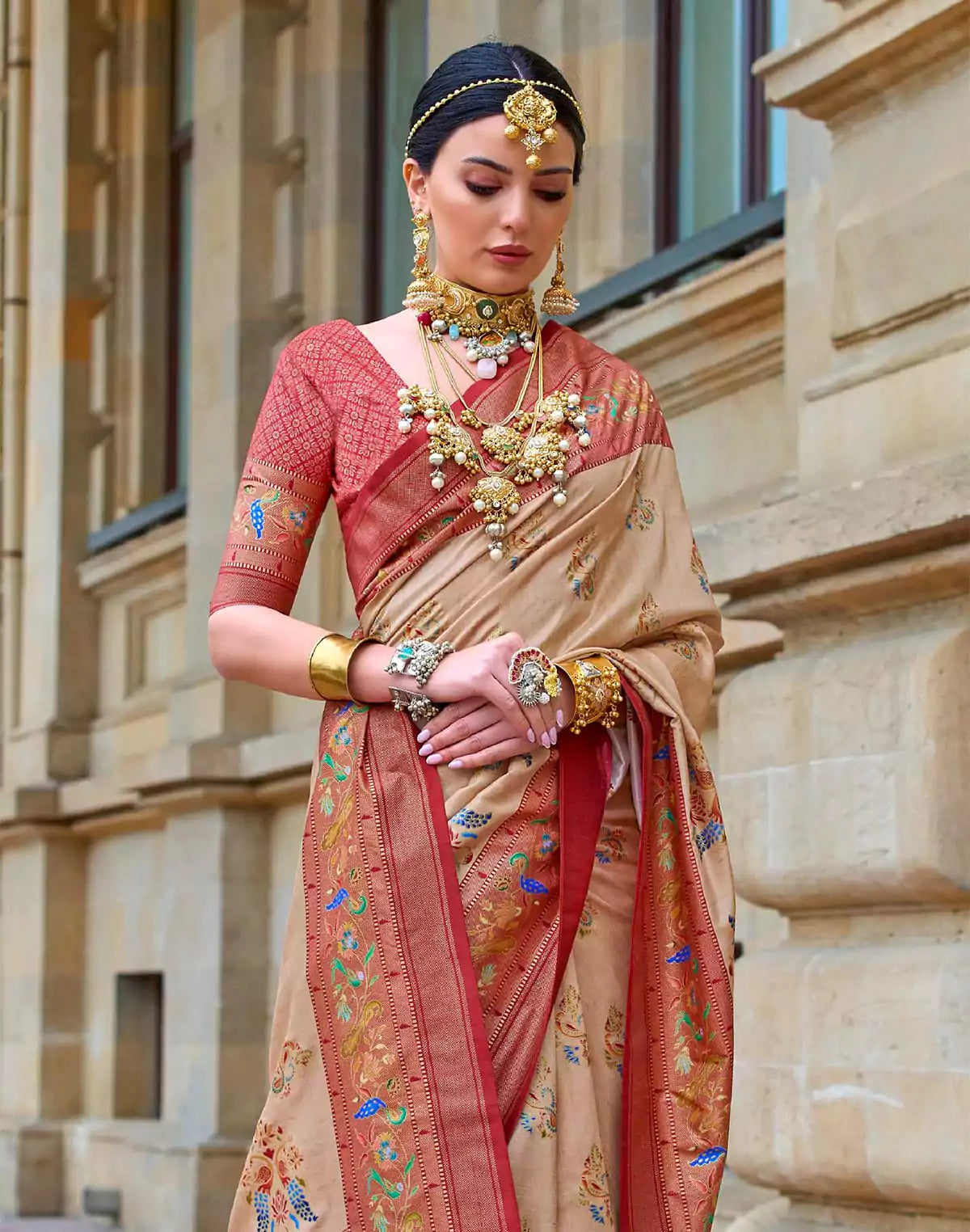 Image of Beige and Red Paithani Border Saree