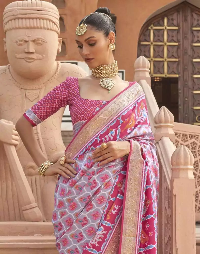 Image of Stylish Light Grey Ikat Print Patola Saree