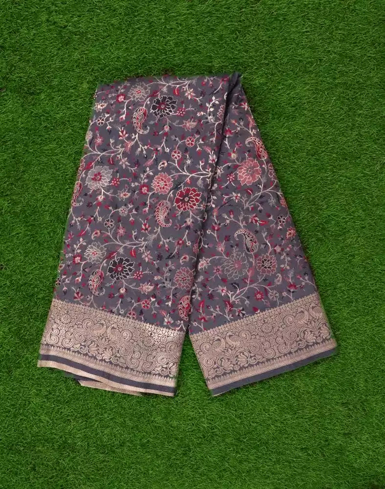 Image of Dark Grey Paisley Banaras Jute Saree