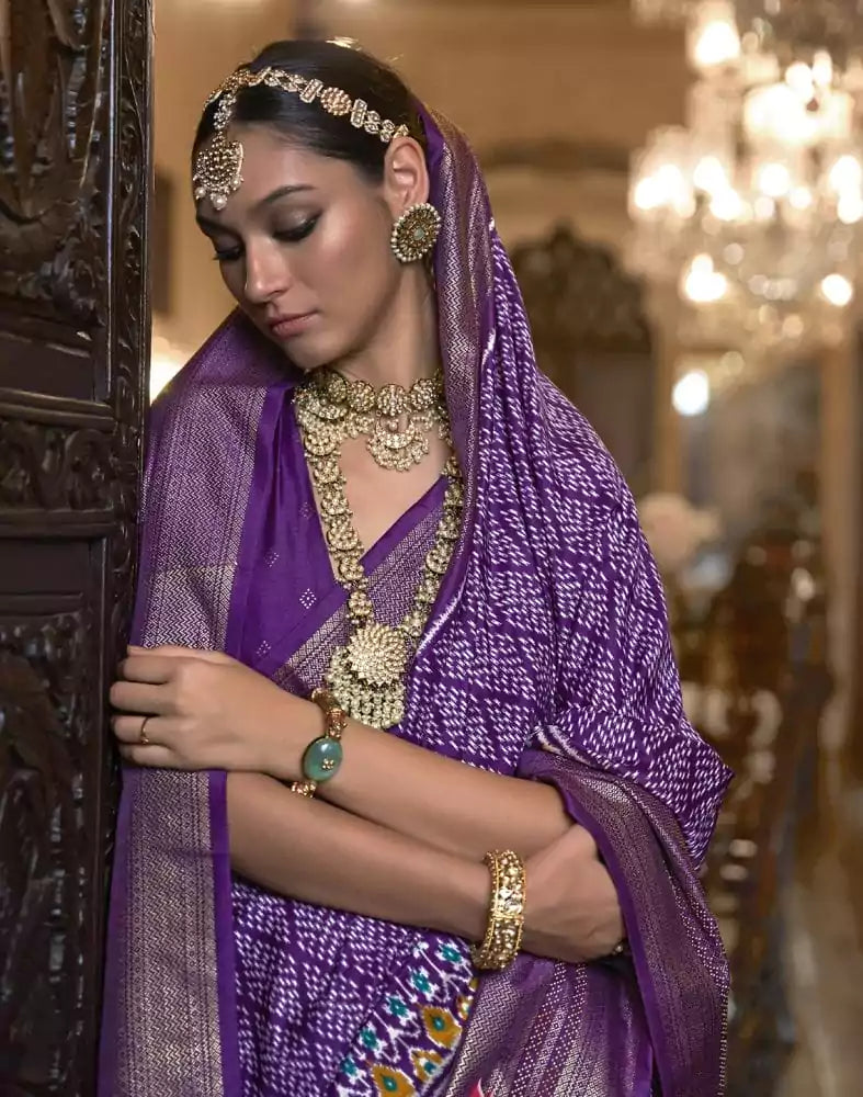 Image of Purple Geometric Print Param Patola Saree