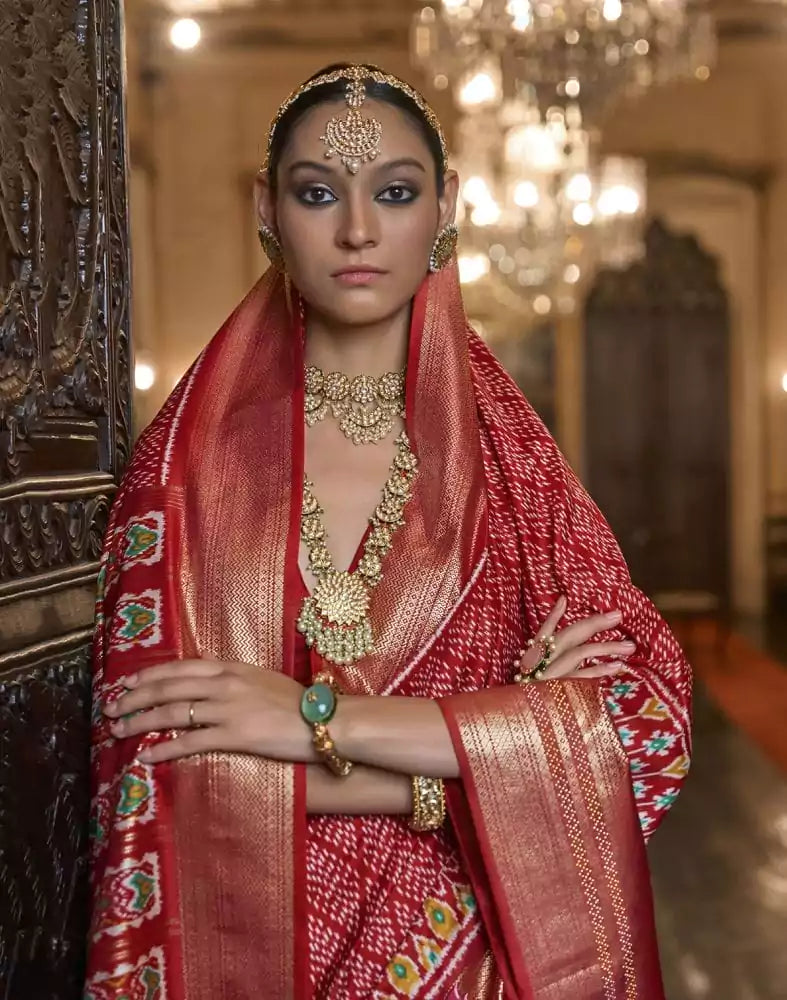 Image of Maroon Geometric Print Param Patola Saree