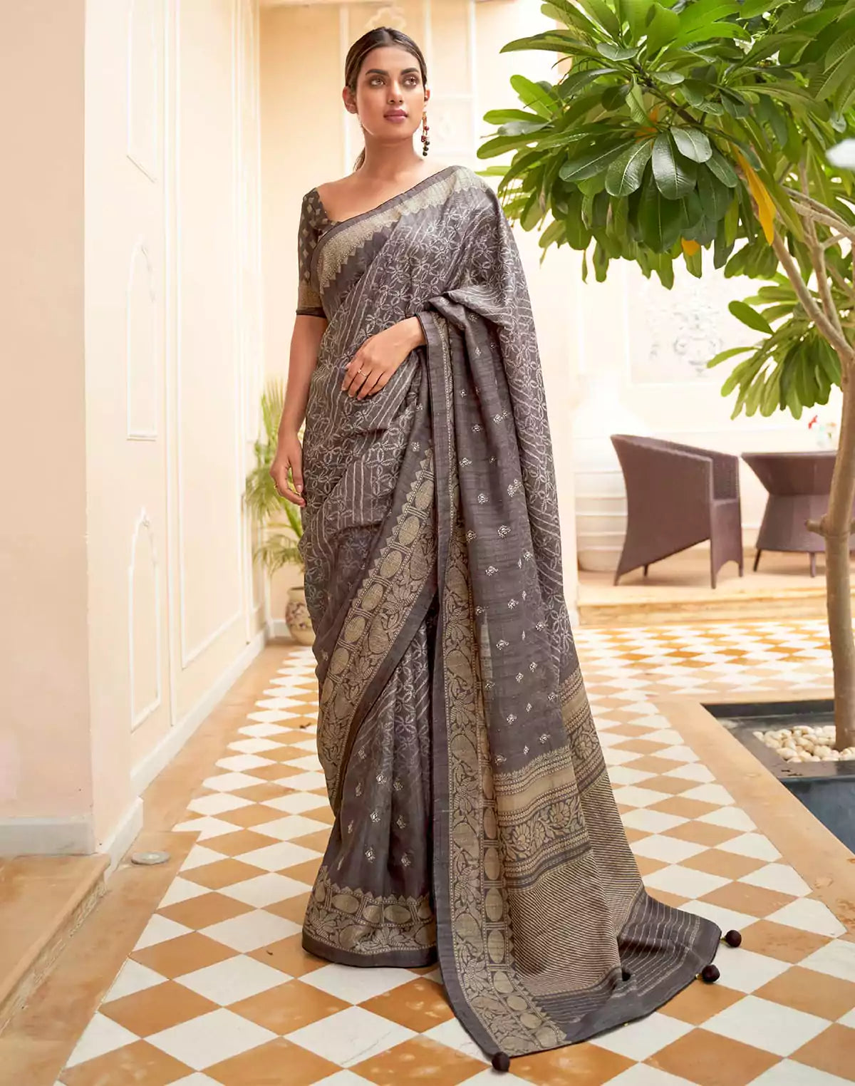 Image of Grey Floral Jute Silk Fancy Saree