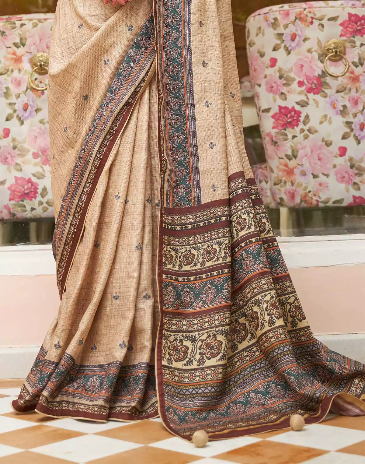 Image of Cream Jute Silk Saree with Broad Border